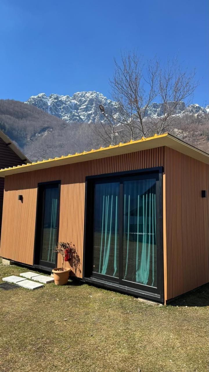 Villa Ujevara E Vogel Theth Exterior foto